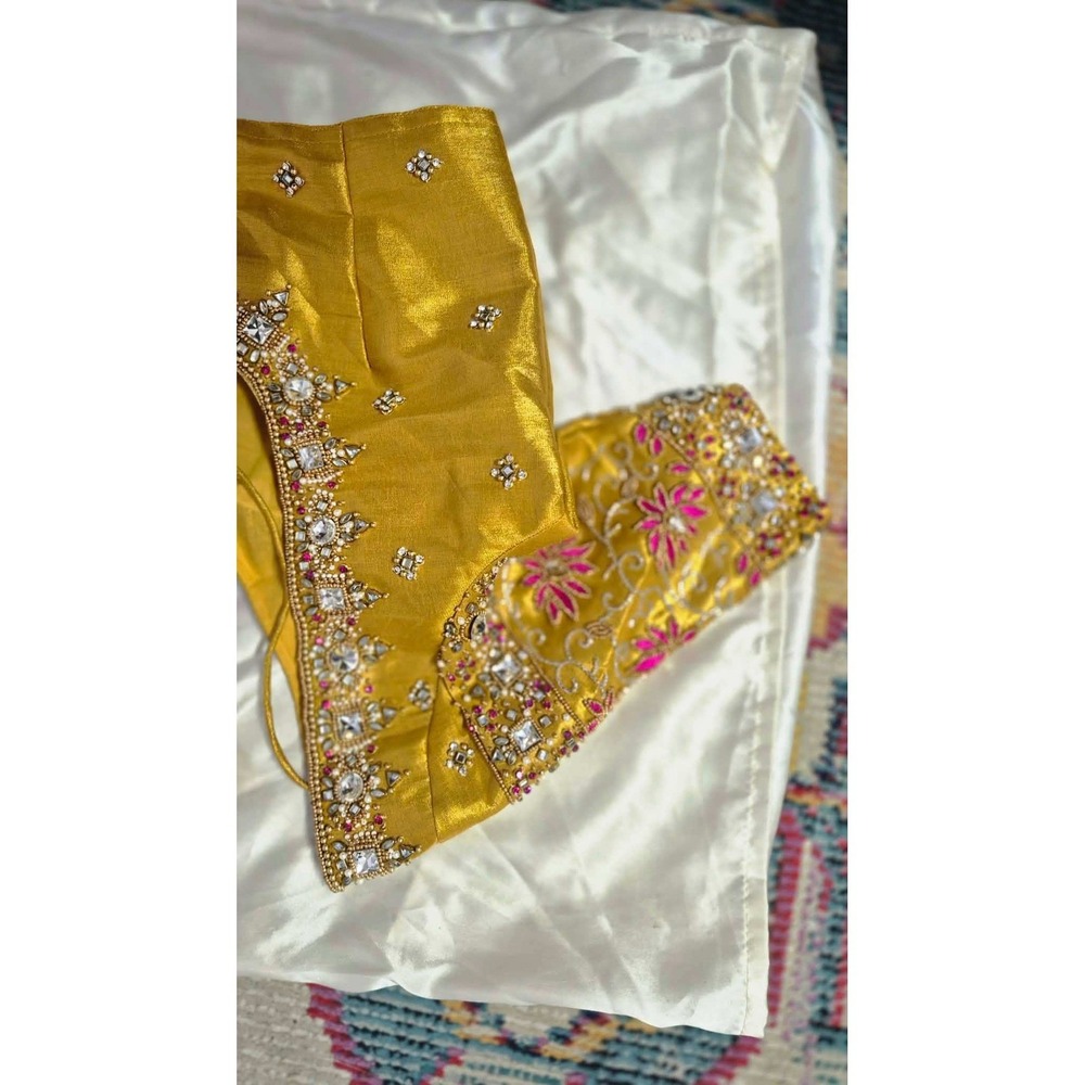 Vintage Silk Embroidered Saree BGold Lehenga Choli Top‎ Hand Beaded Bridal - Picture 12 of 16